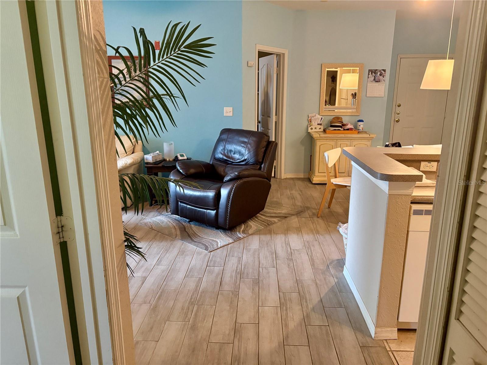 Image 15 of 46 For 8905 Legacy Court 203