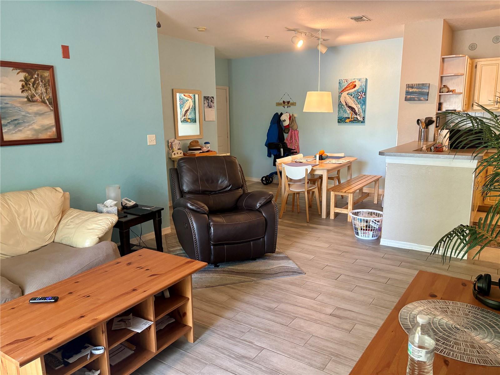 Image 8 of 46 For 8905 Legacy Court 203