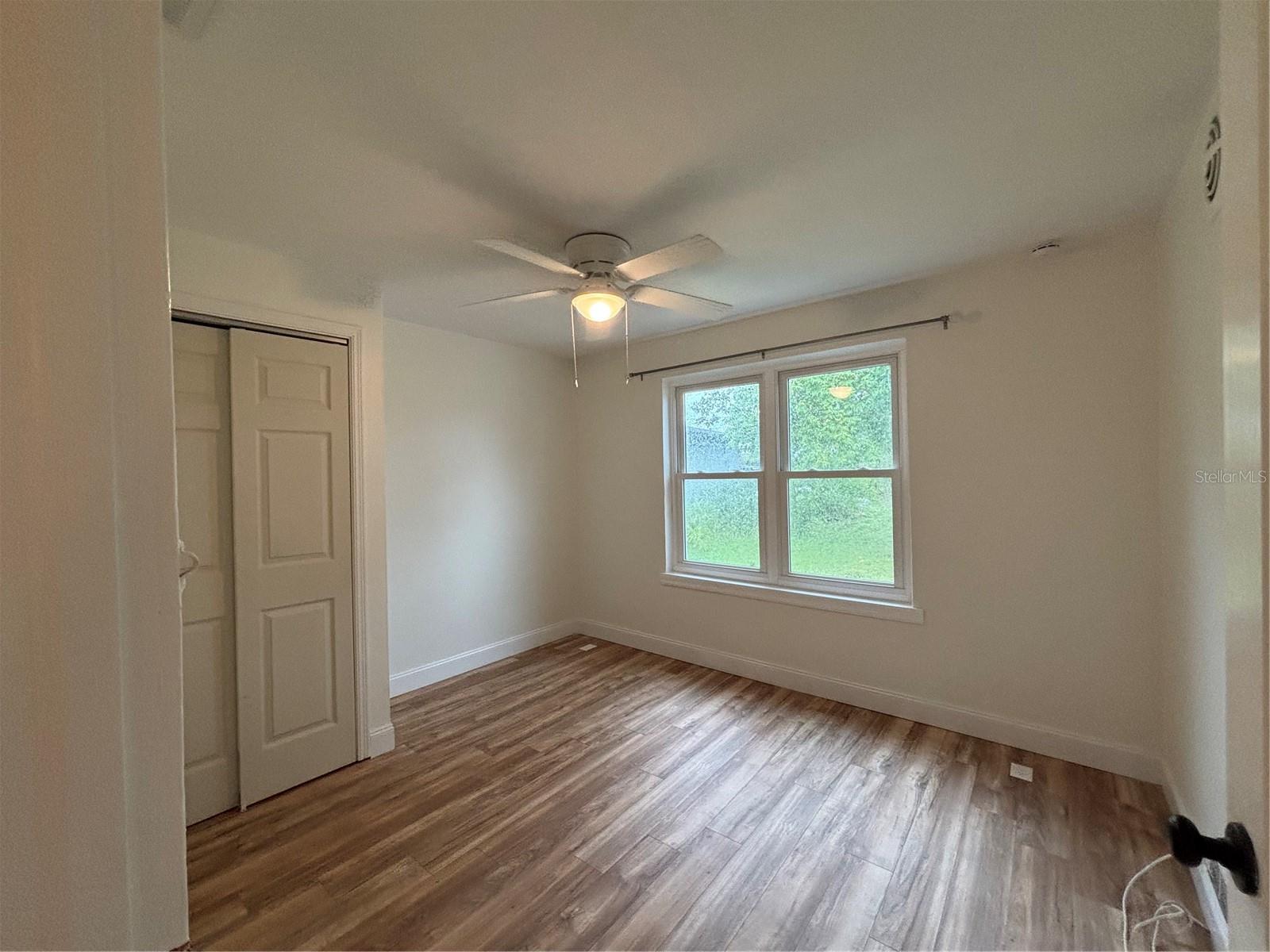 Image 6 of 21 For 912 Lake Jessie Drive