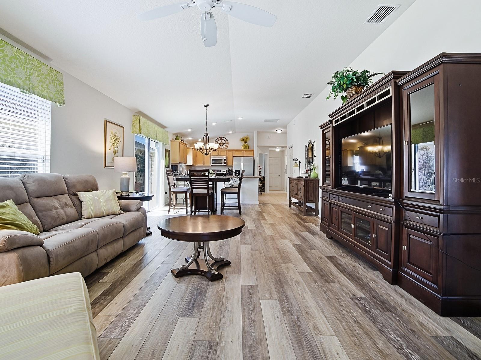 Image 12 of 43 For 3481 Oldham Lane