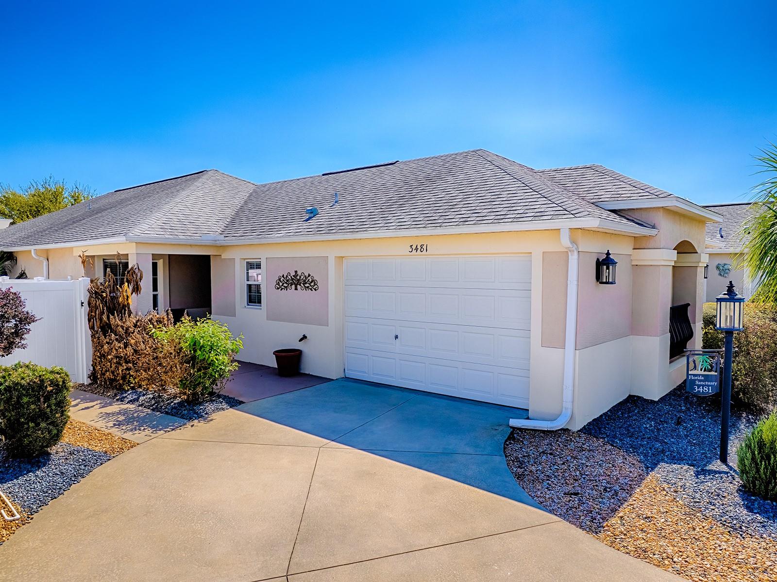 Image 2 of 43 For 3481 Oldham Lane