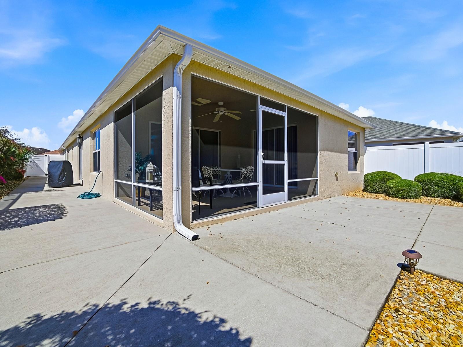 Image 30 of 43 For 3481 Oldham Lane