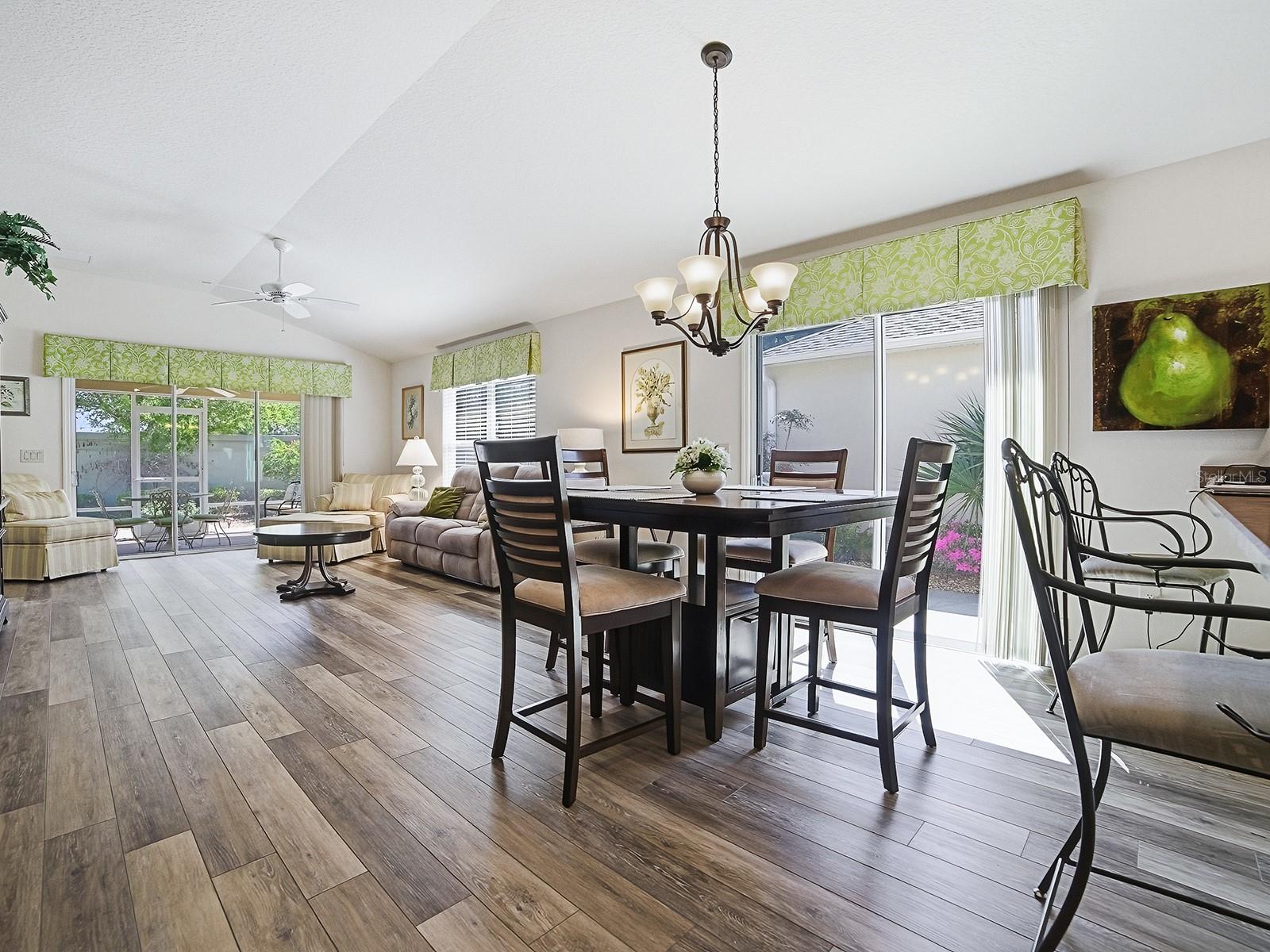 Image 8 of 43 For 3481 Oldham Lane