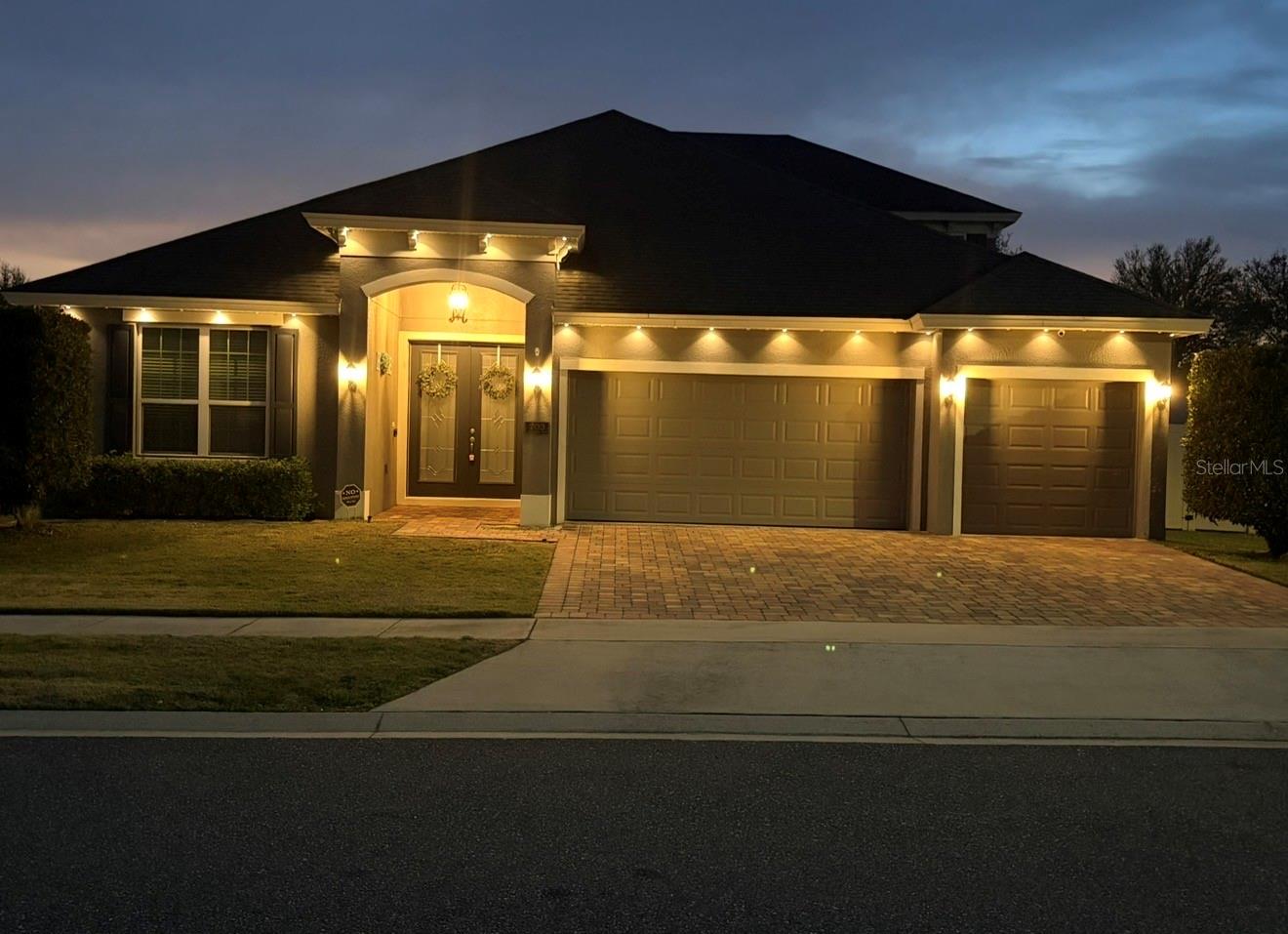 Details for 703 Calabria Way, HOWEY IN THE HILLS, FL 34737