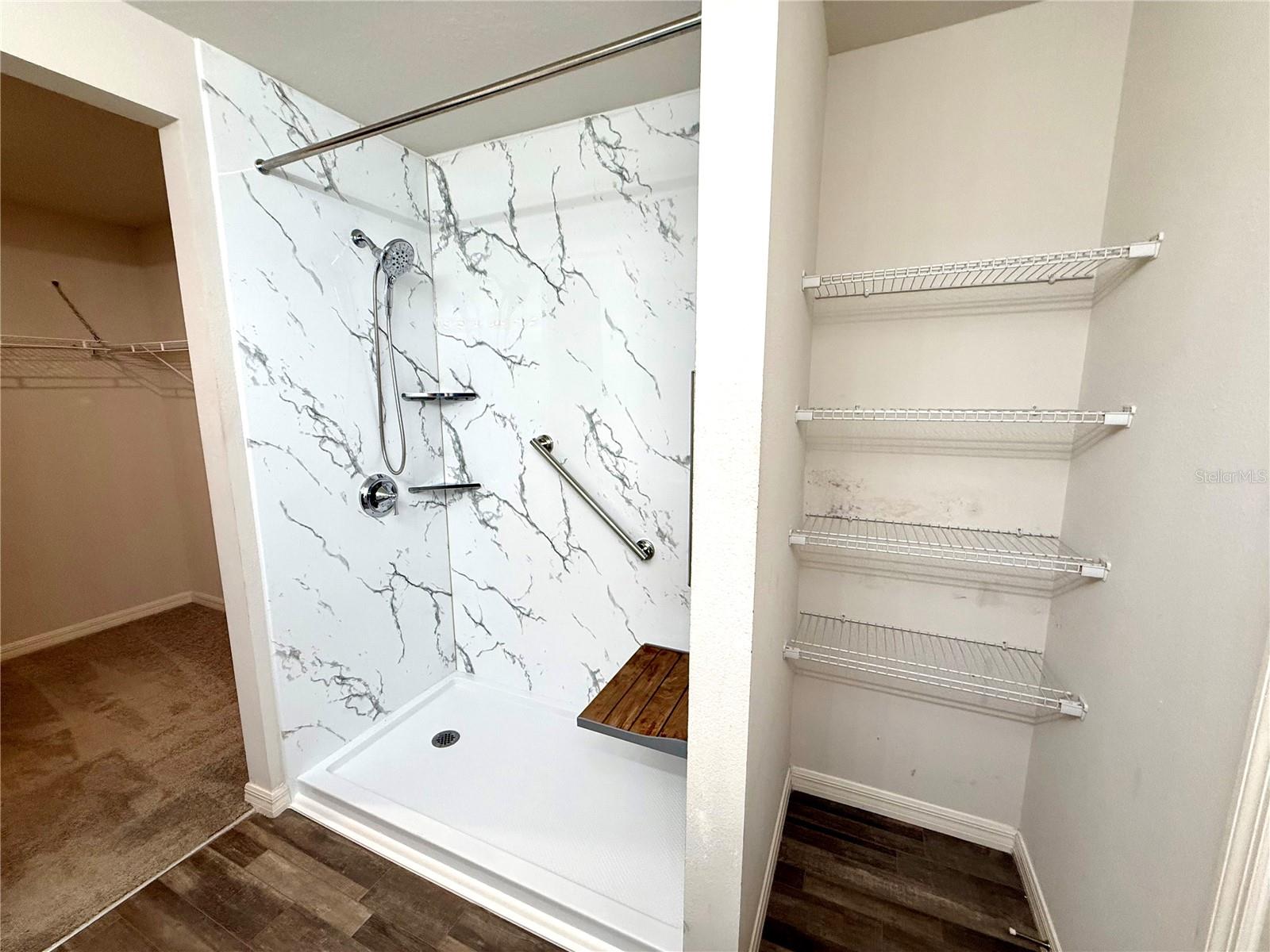 Image 16 of 30 For 27016 Anthony Avenue