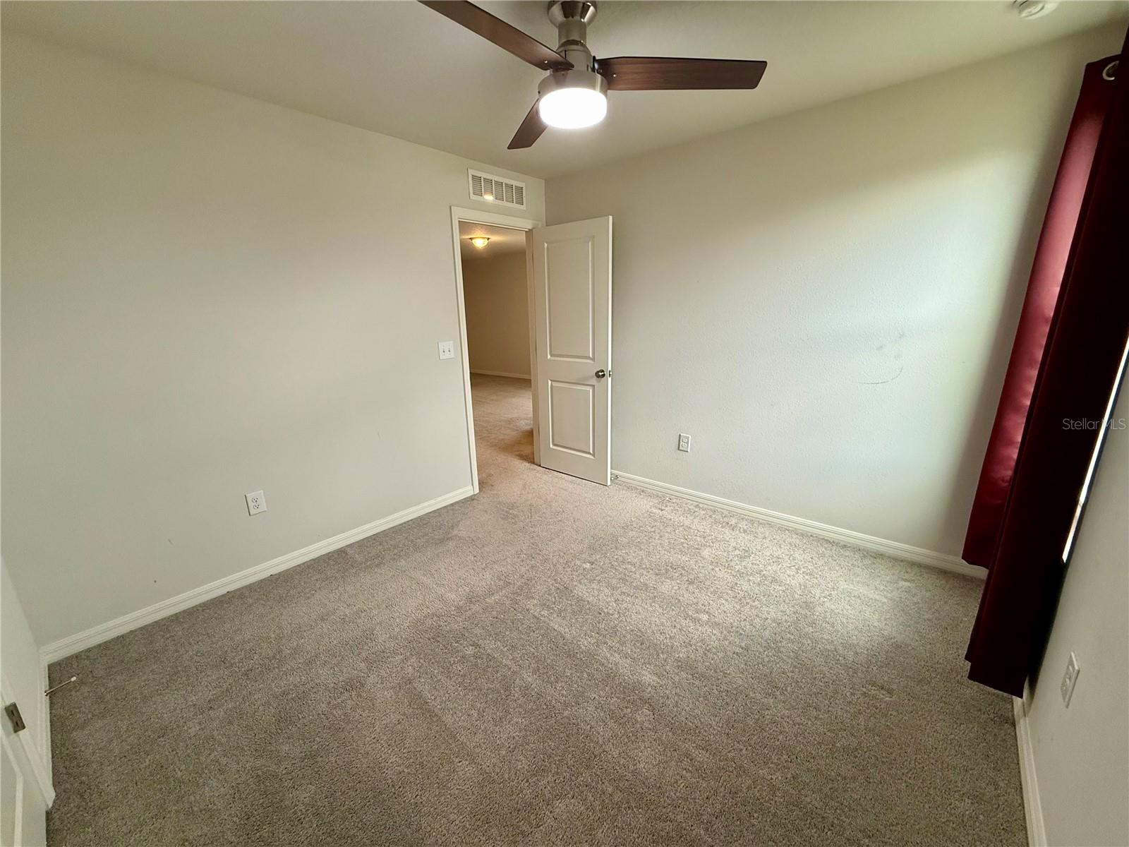 Image 21 of 30 For 27016 Anthony Avenue