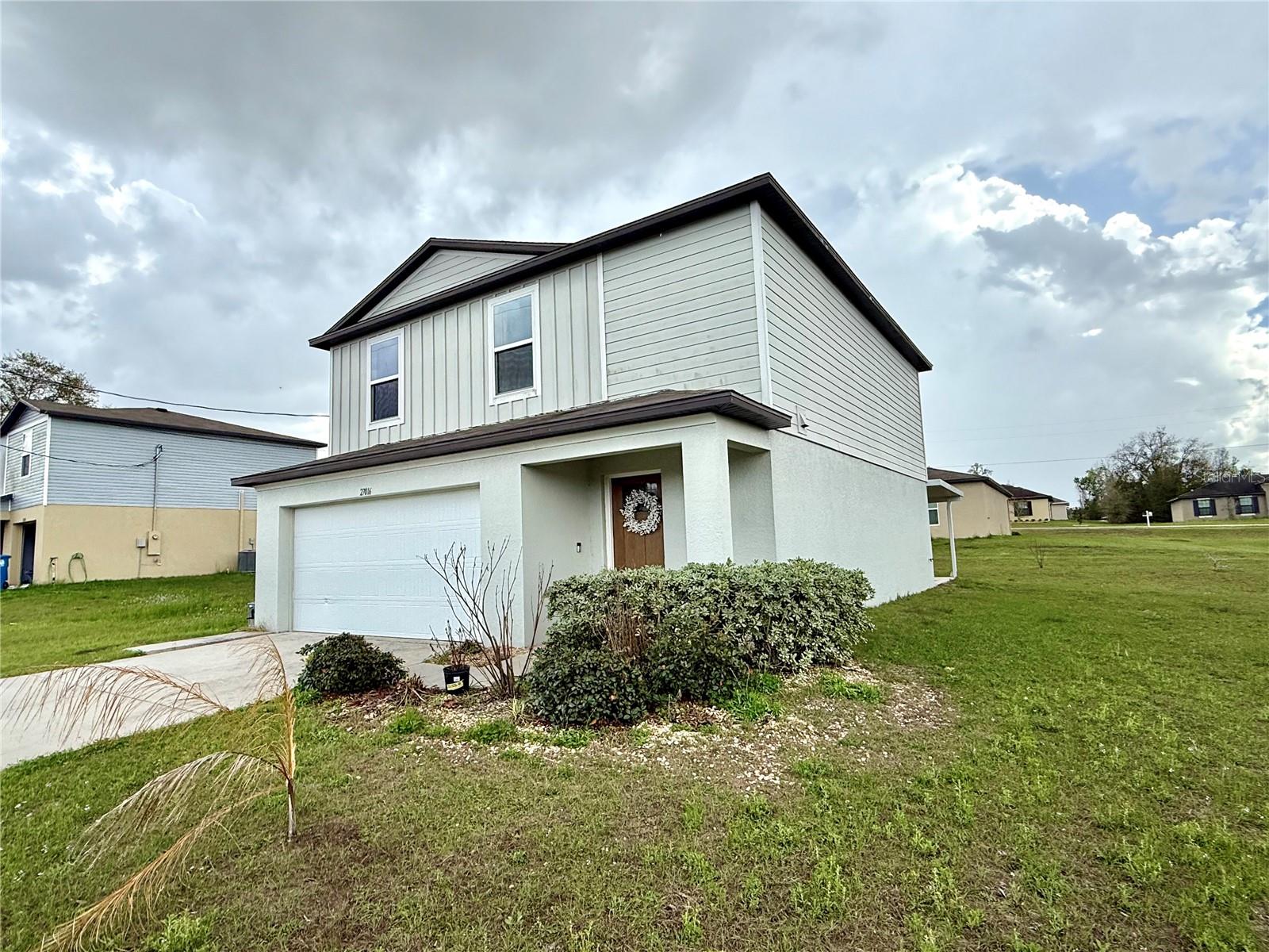 Image 27 of 30 For 27016 Anthony Avenue