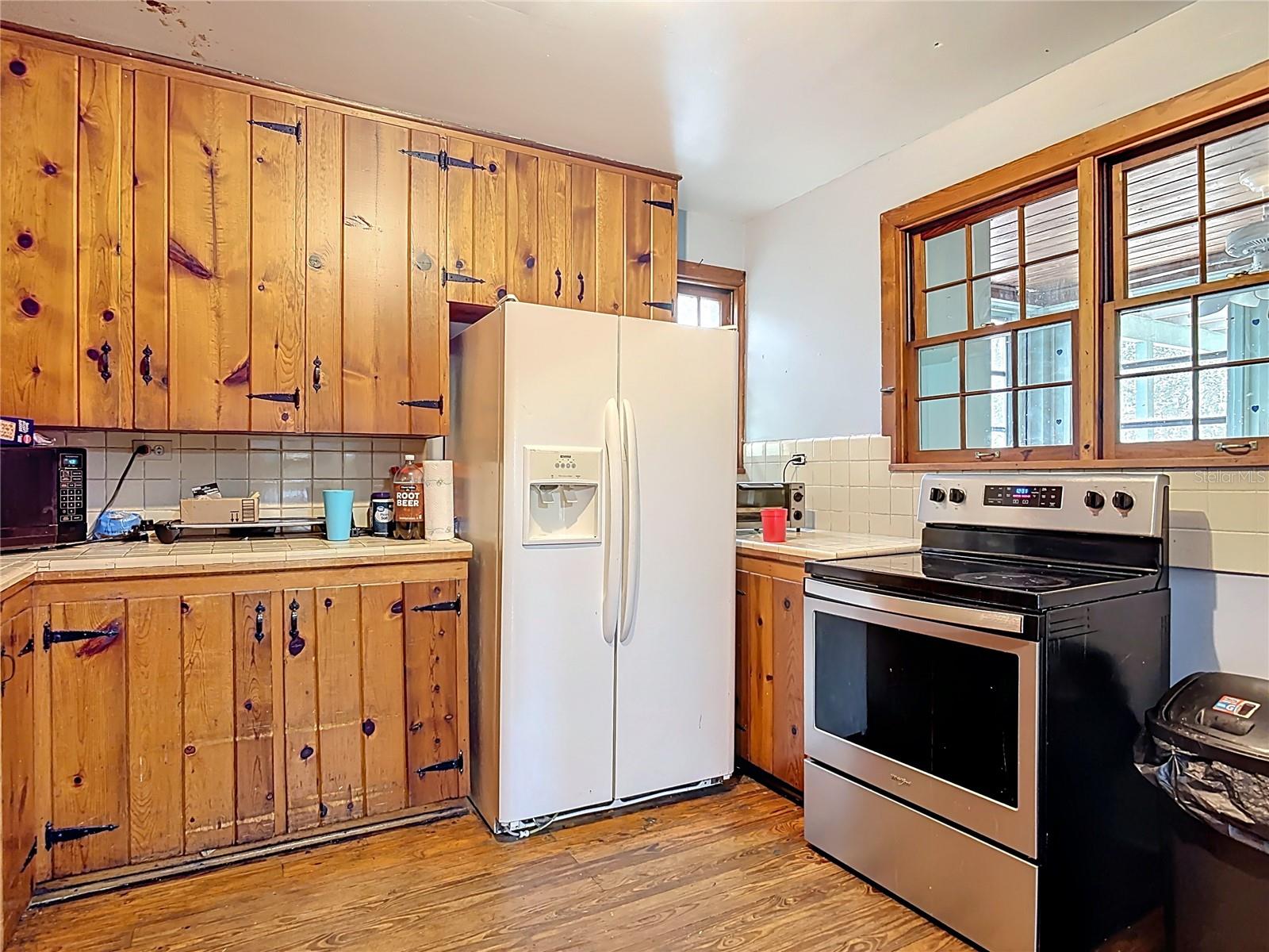 Image 18 of 58 For 6942 Old Highway 441 S