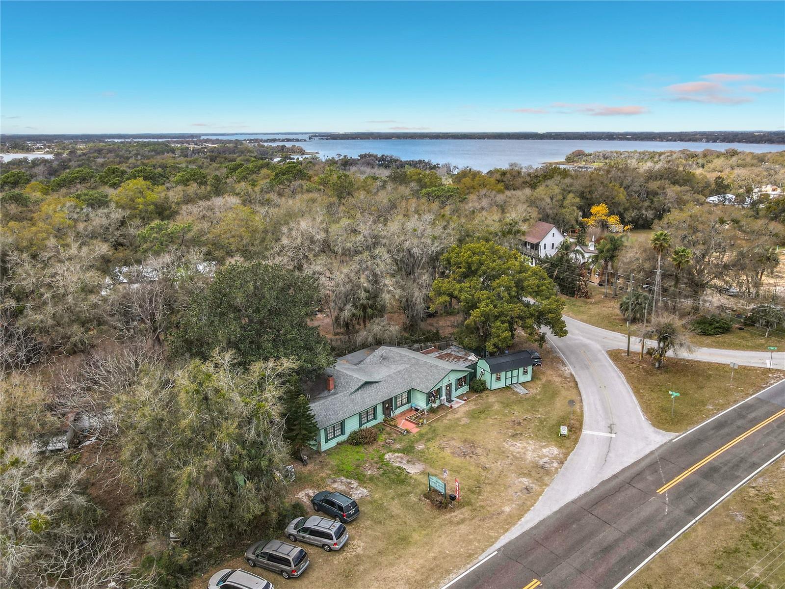 Image 3 of 58 For 6942 Old Highway 441 S