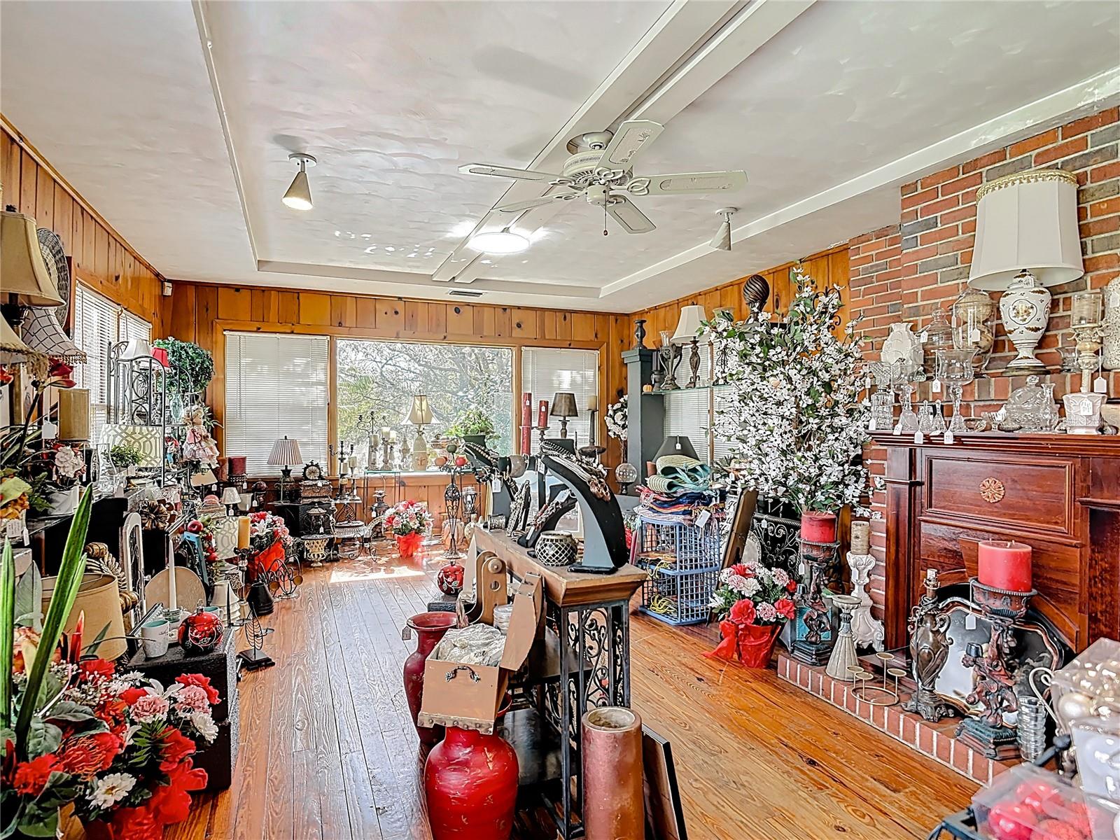 Image 42 of 58 For 6942 Old Highway 441 S