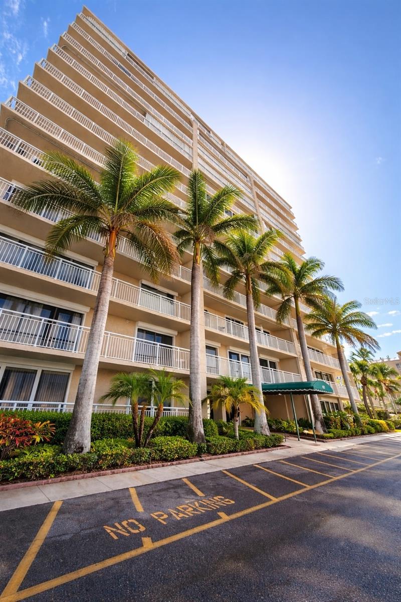 Image 15 of 15 For 877 N Highway A1a 803