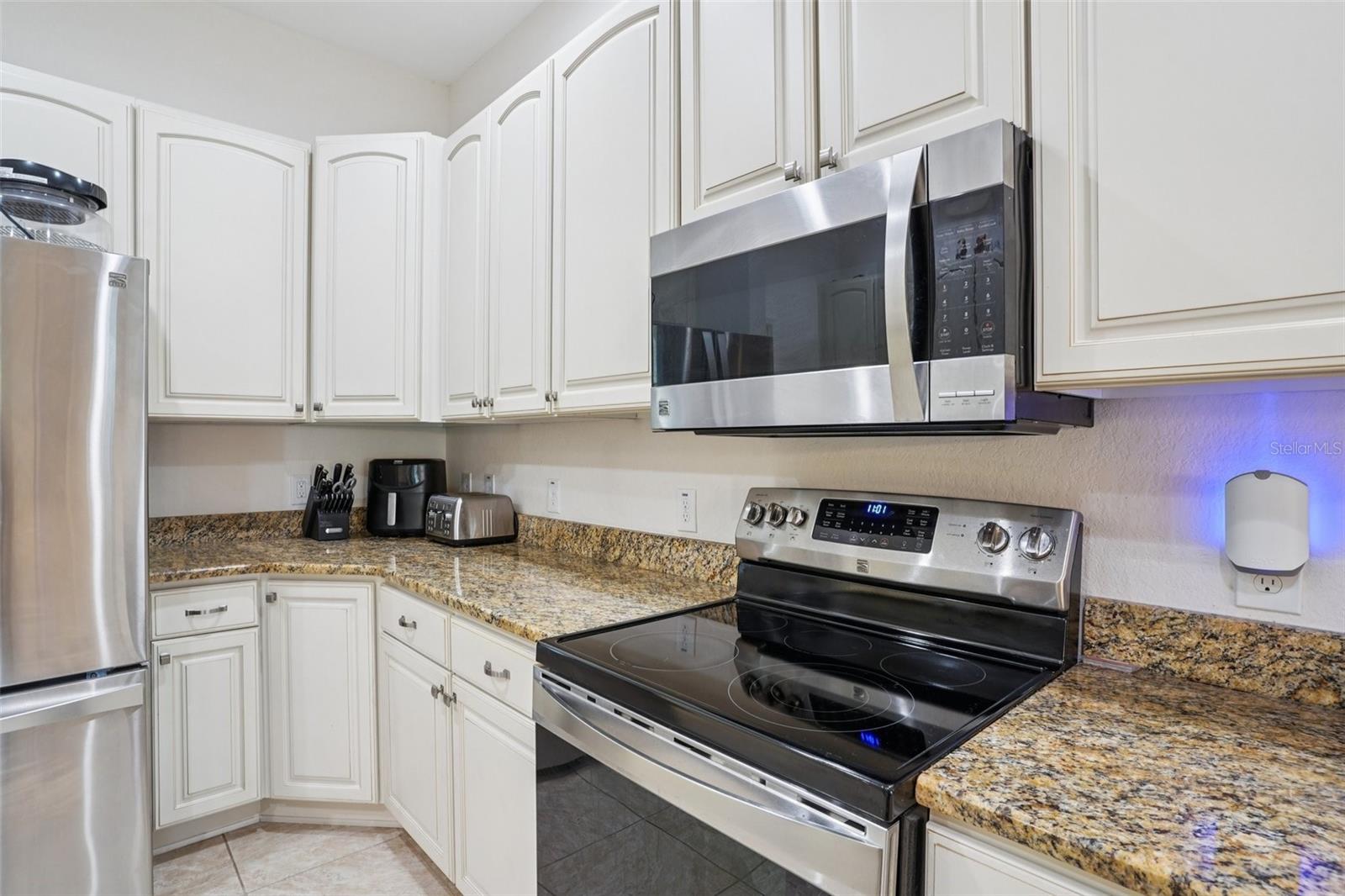 Image 15 of 55 For 10144 Lake Miona Way