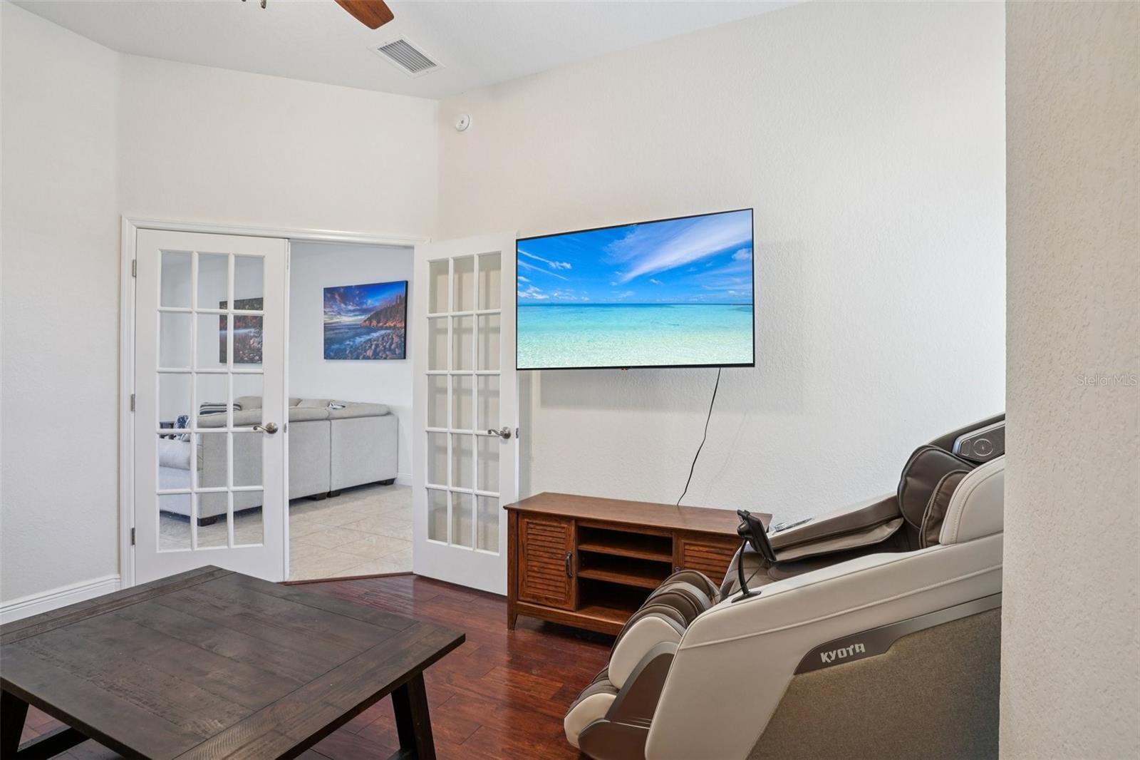 Image 32 of 55 For 10144 Lake Miona Way