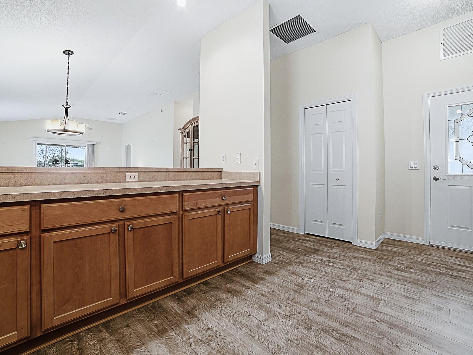 Image 15 of 42 For 8108 169th Tweedside Loop