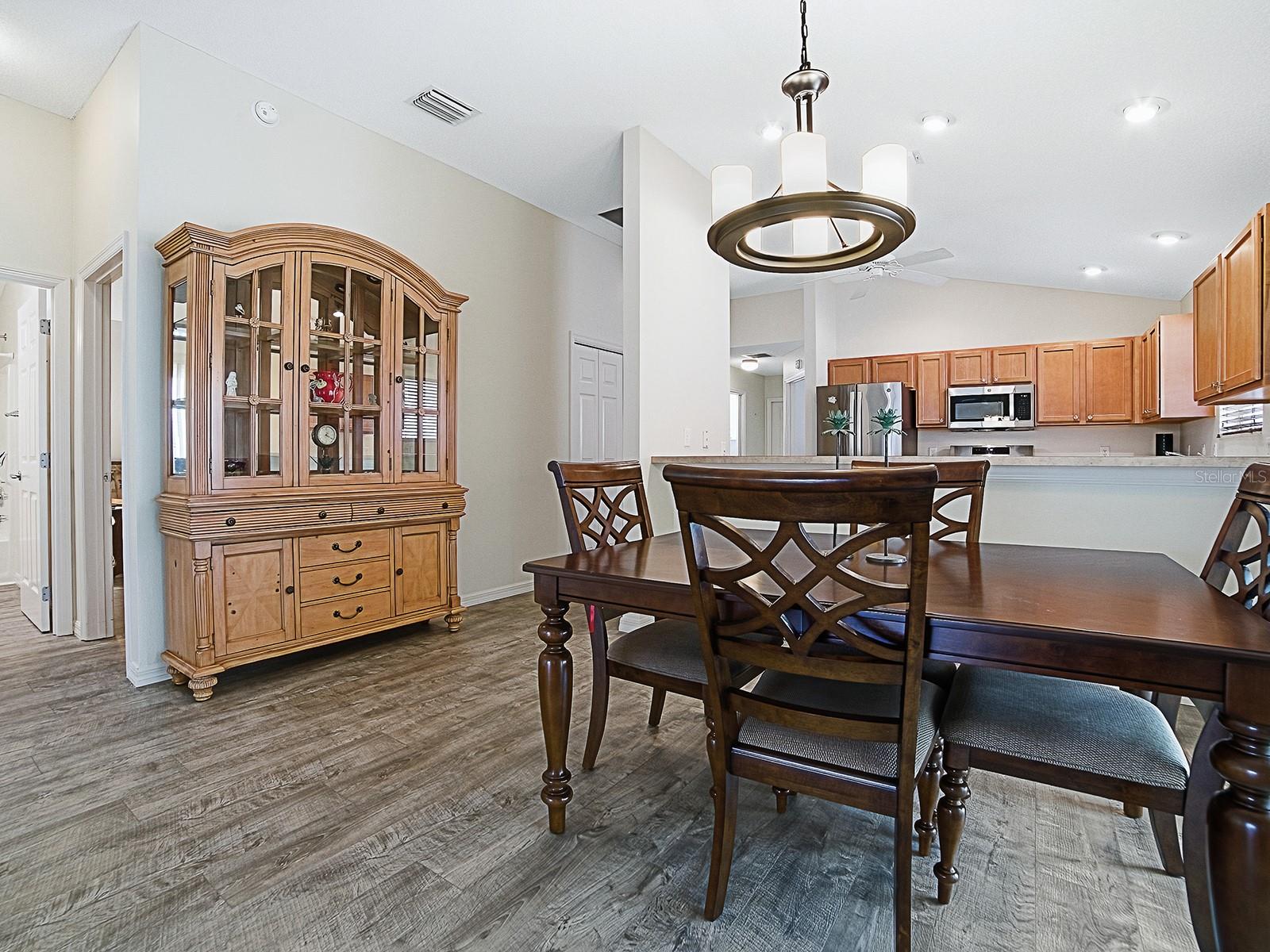 Image 18 of 42 For 8108 169th Tweedside Loop