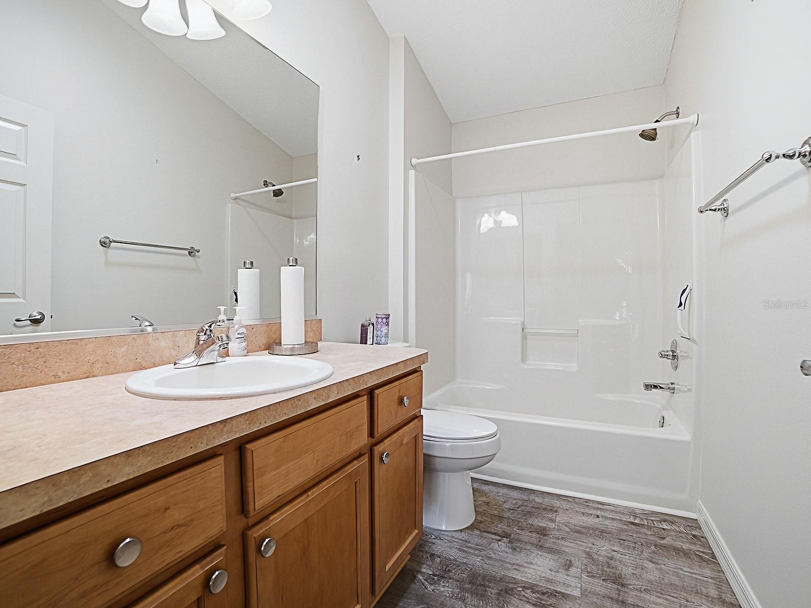 Image 28 of 42 For 8108 169th Tweedside Loop