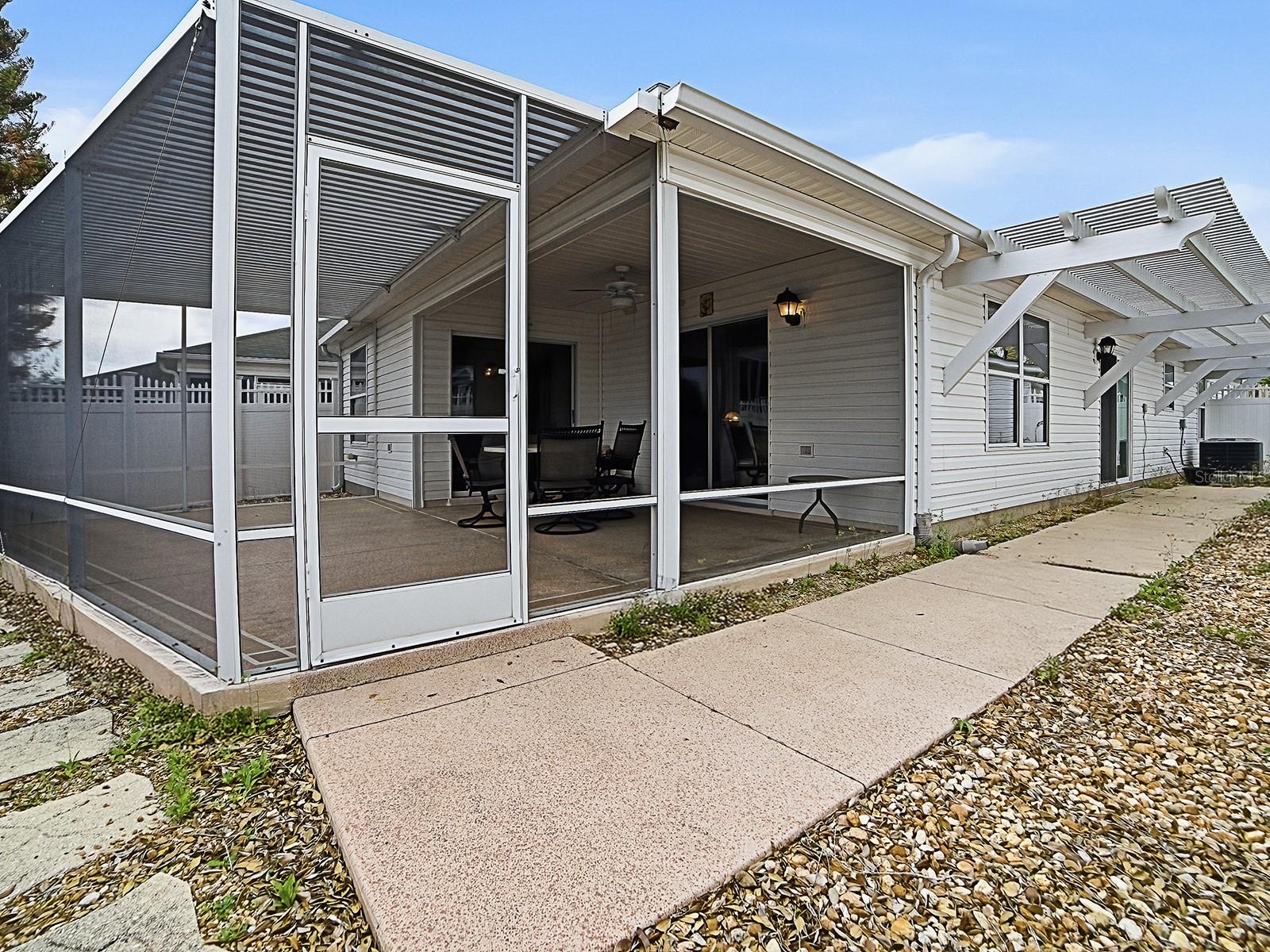 Image 5 of 42 For 8108 169th Tweedside Loop