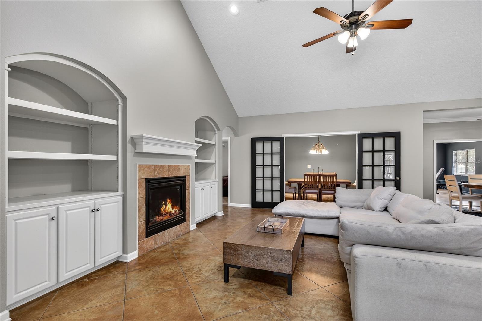 Image 5 of 90 For 22301 Coronado Somerset Drive