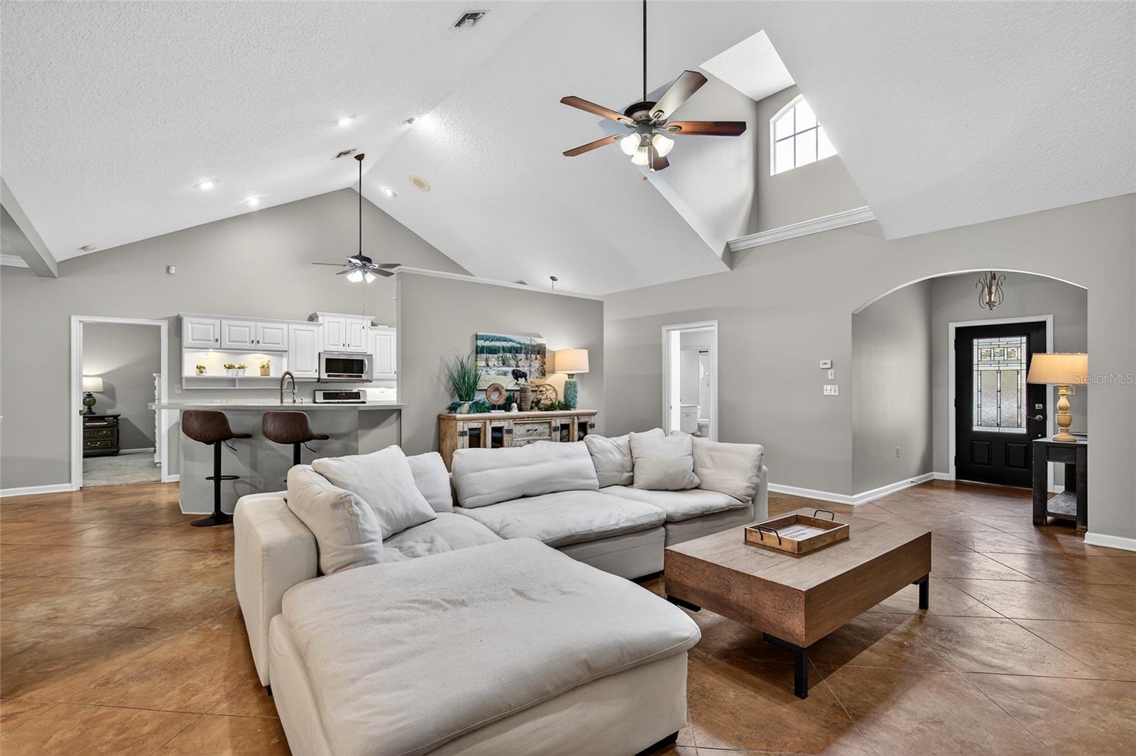 Image 7 of 90 For 22301 Coronado Somerset Drive