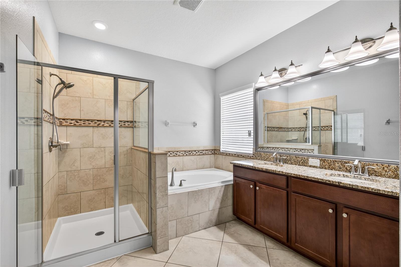 Image 11 of 29 For 5269 Royce Drive