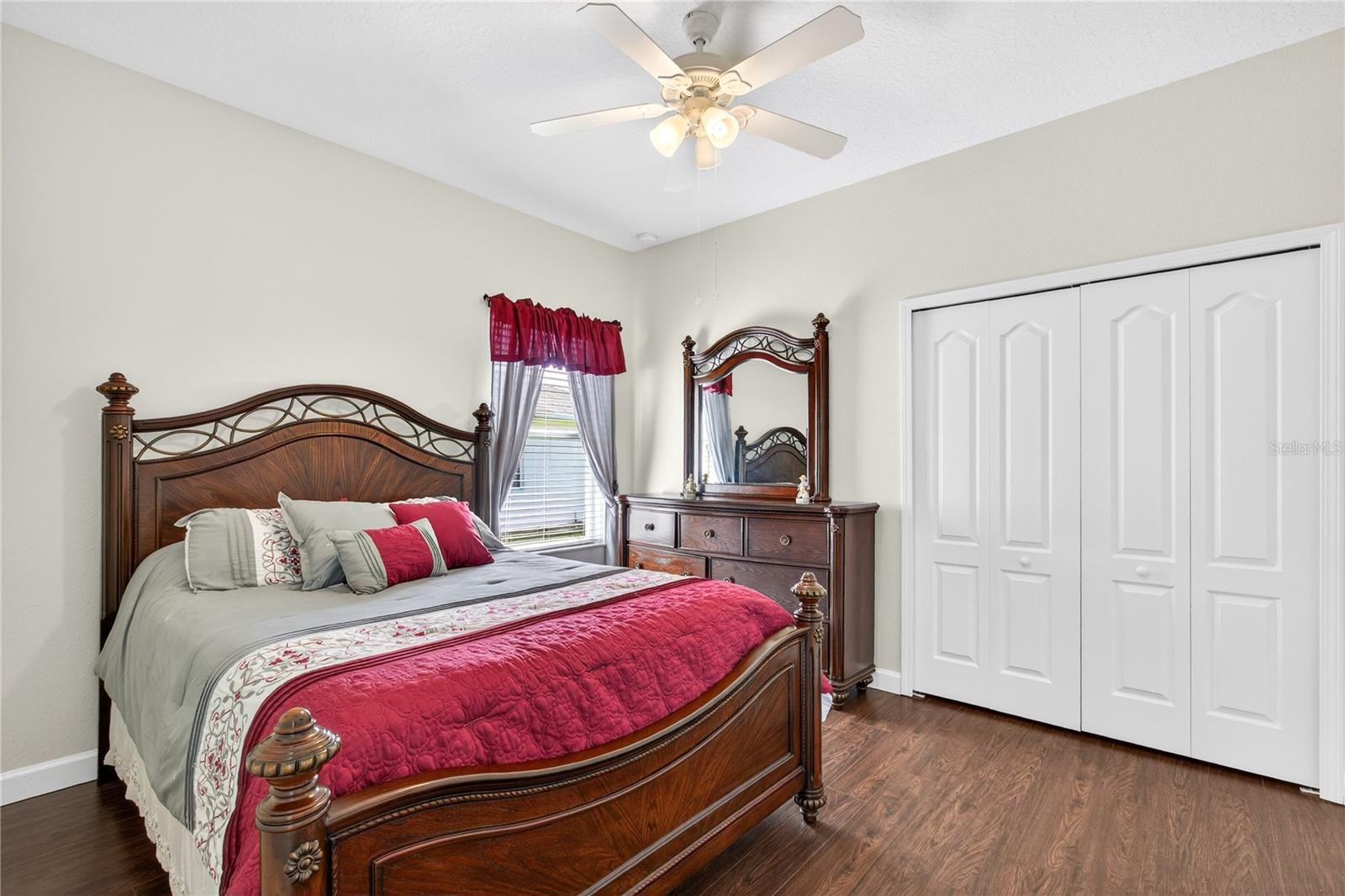 Image 14 of 29 For 5269 Royce Drive