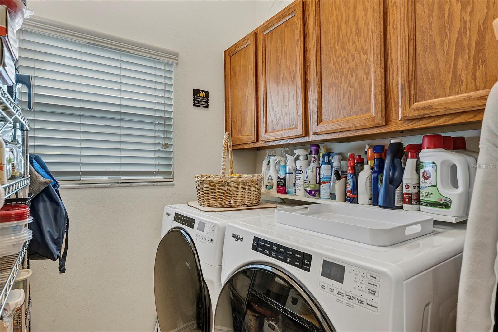 Image 13 of 41 For 26035 Oakmount Drive