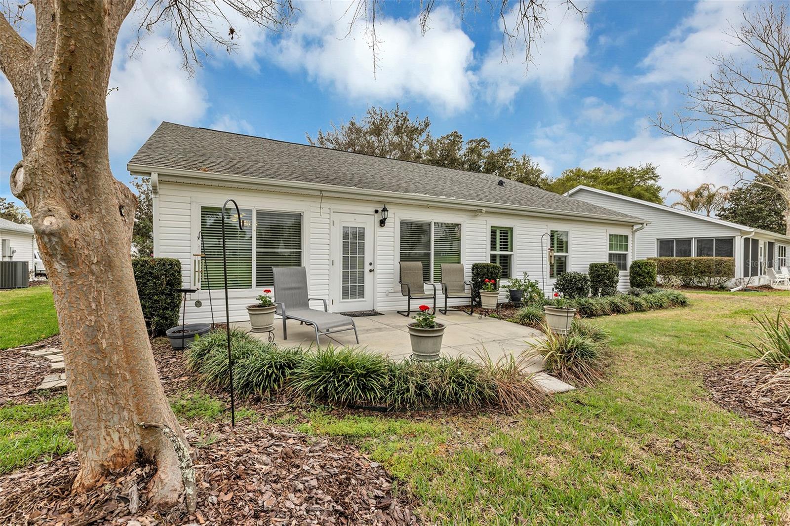 Image 38 of 41 For 26035 Oakmount Drive