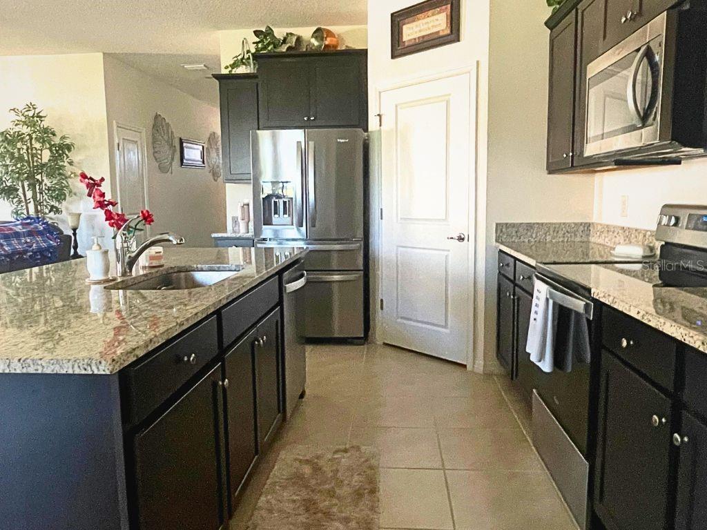 Image 6 of 23 For 5042 Stokes Way