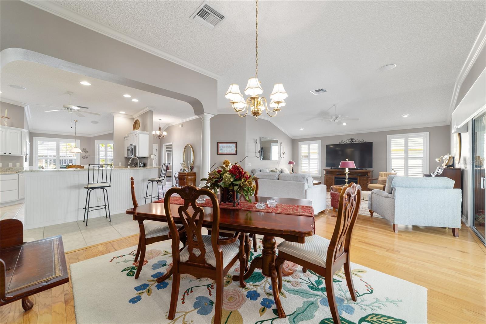 Image 27 of 82 For 2967 Saint Thomas Lane