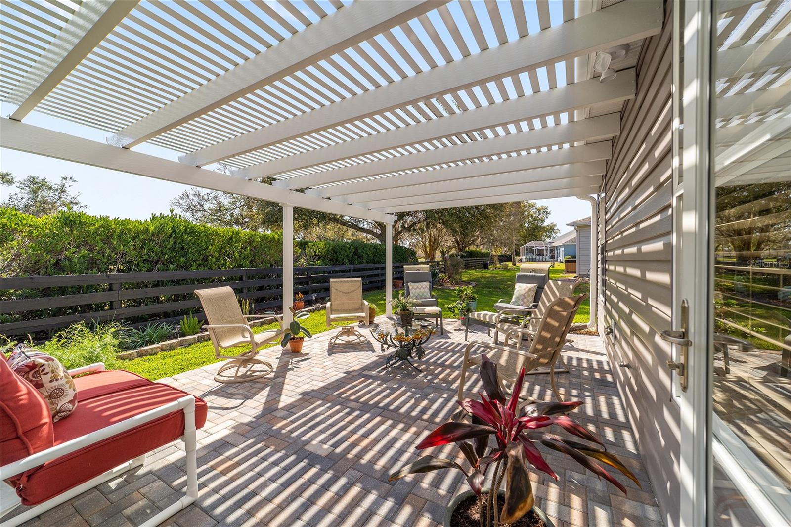 Image 7 of 82 For 2967 Saint Thomas Lane