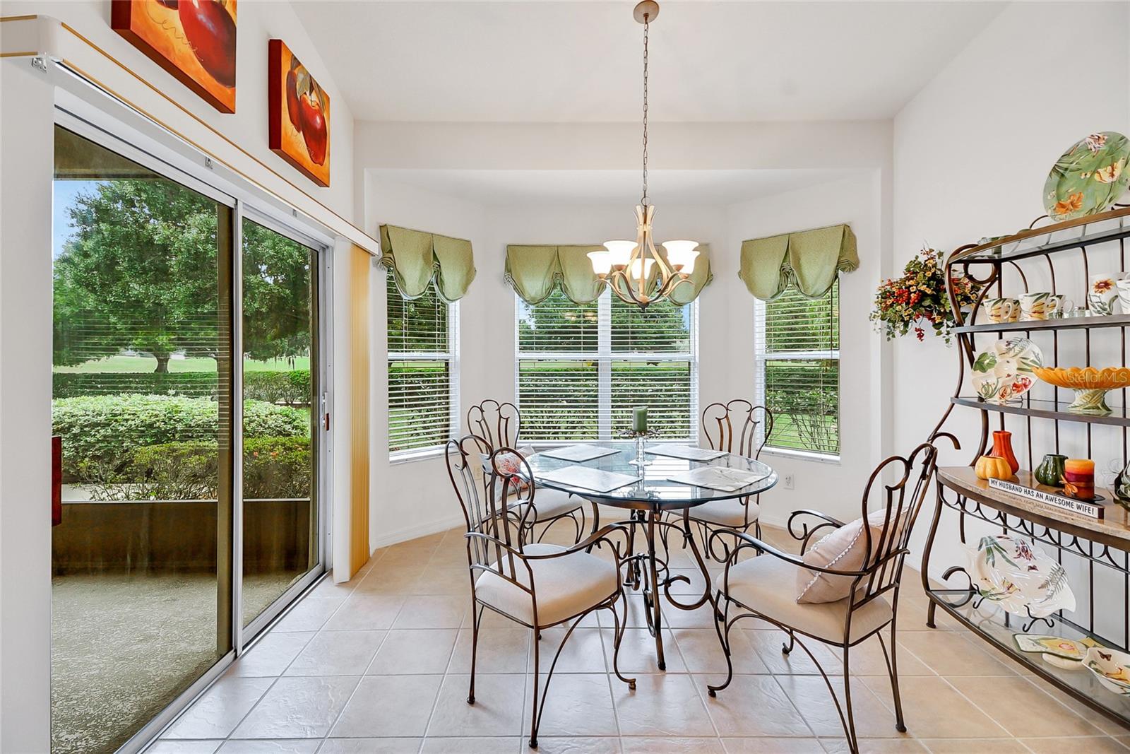 Image 17 of 57 For 24128 Robinwood Street