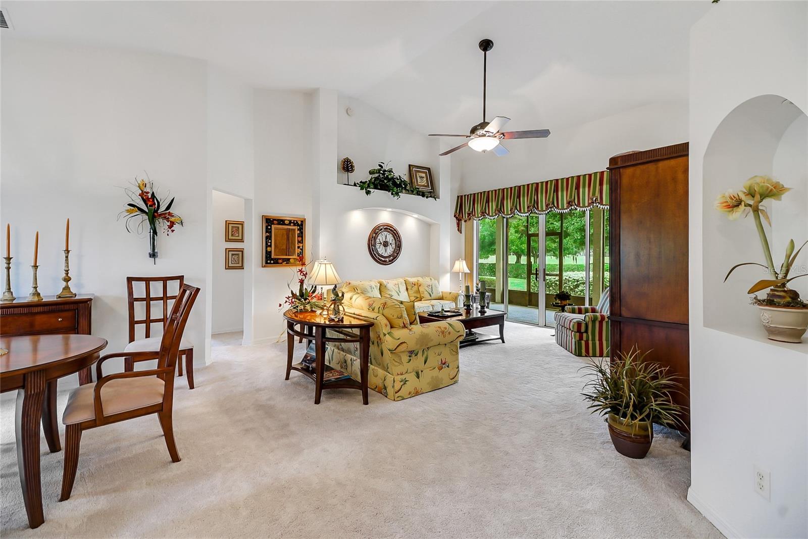 Image 37 of 57 For 24128 Robinwood Street