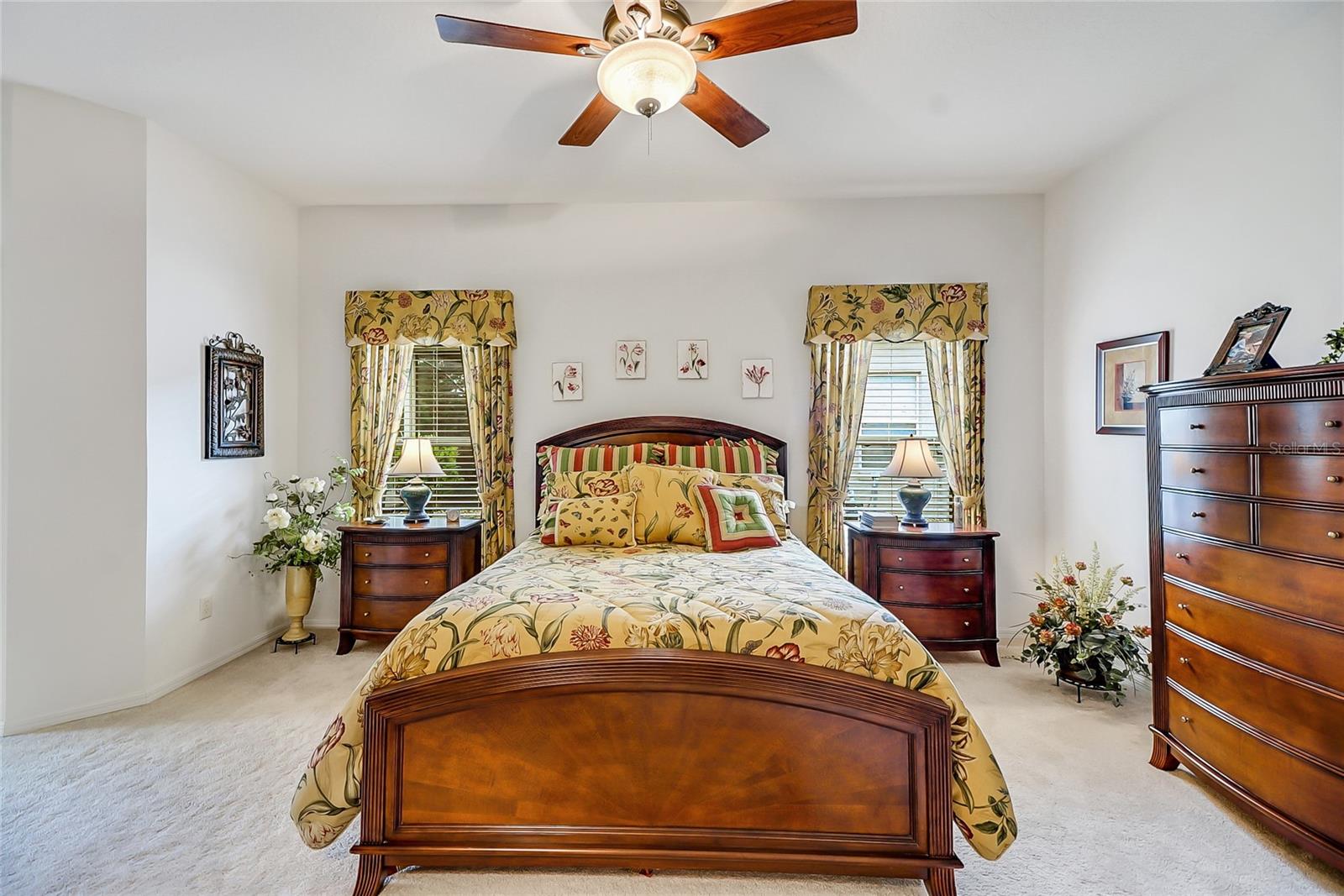 Image 38 of 57 For 24128 Robinwood Street