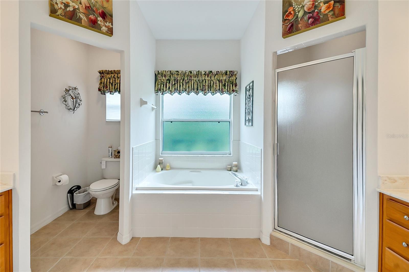 Image 42 of 57 For 24128 Robinwood Street