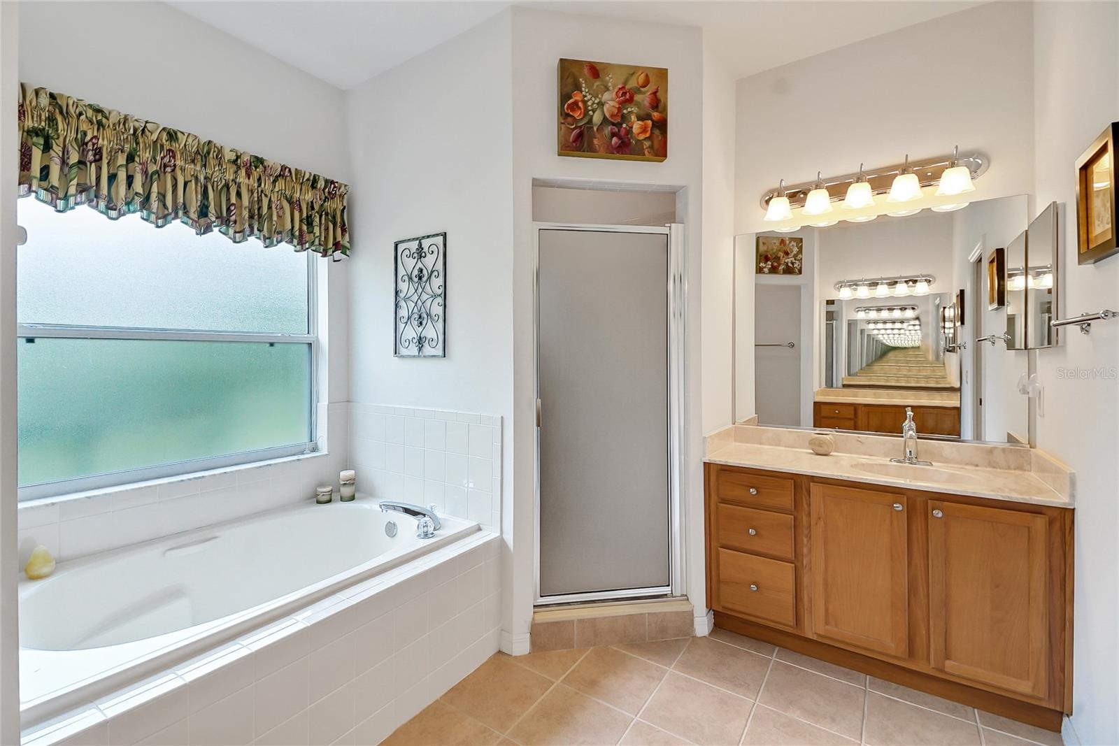 Image 45 of 57 For 24128 Robinwood Street