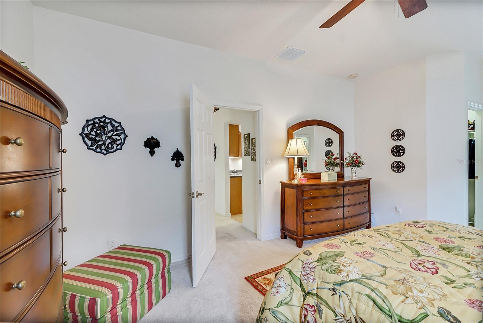 Image 48 of 57 For 24128 Robinwood Street