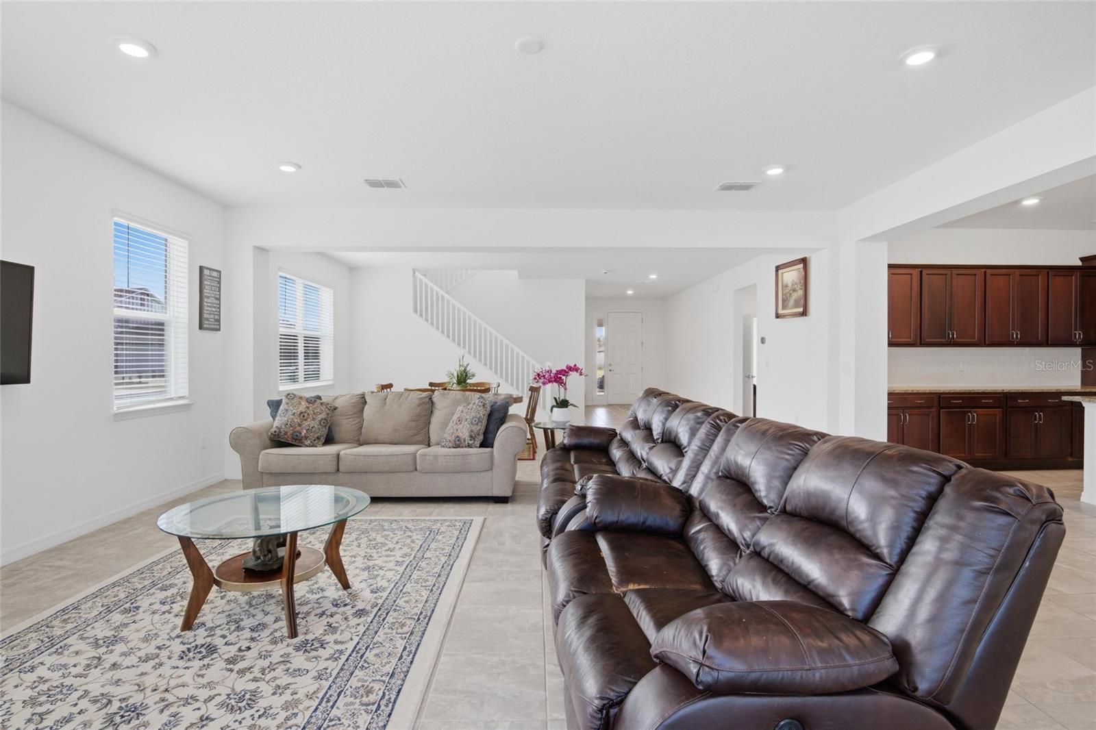 Image 11 of 81 For 7045 65th Street