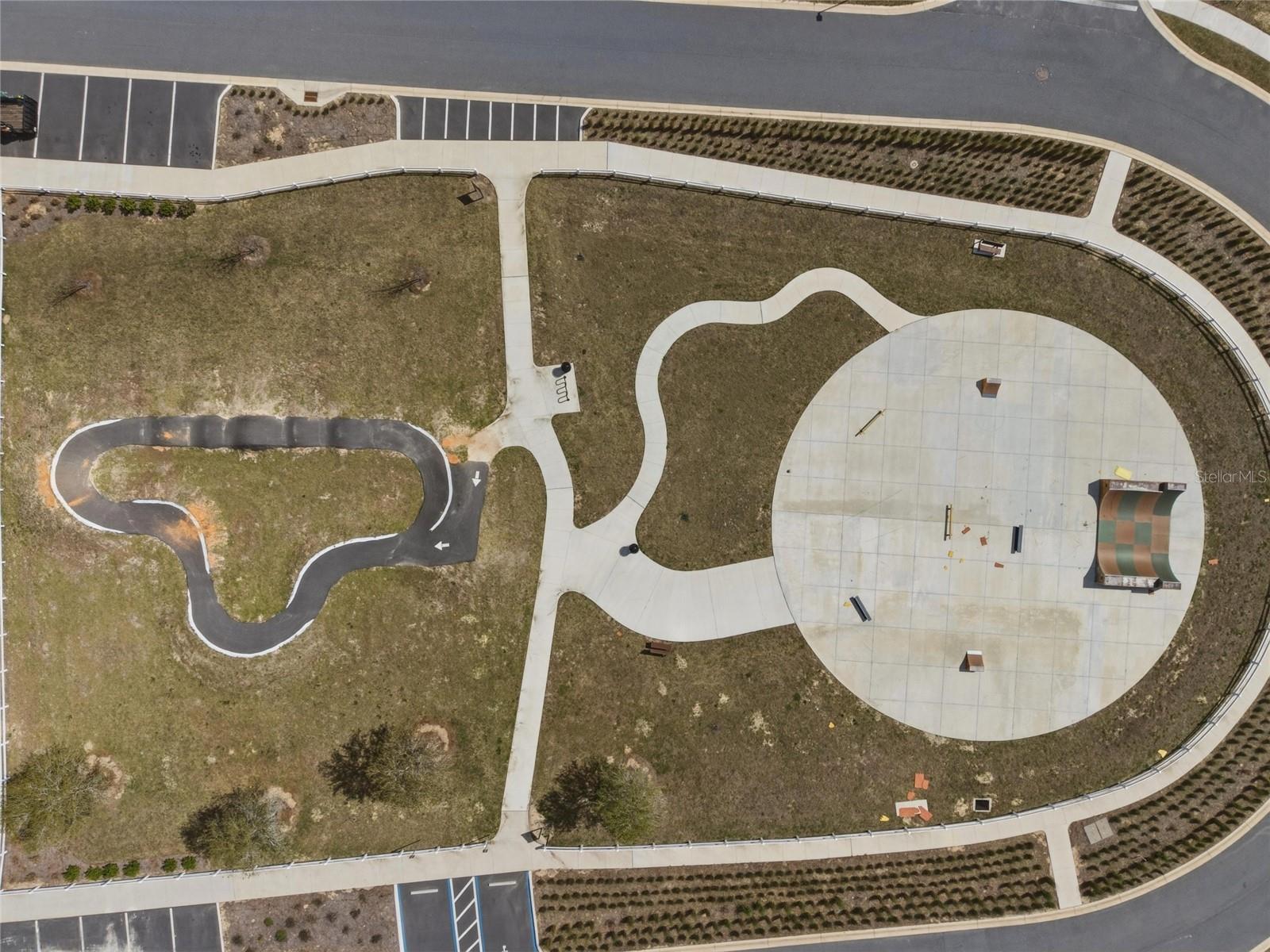 Image 64 of 81 For 7045 65th Street