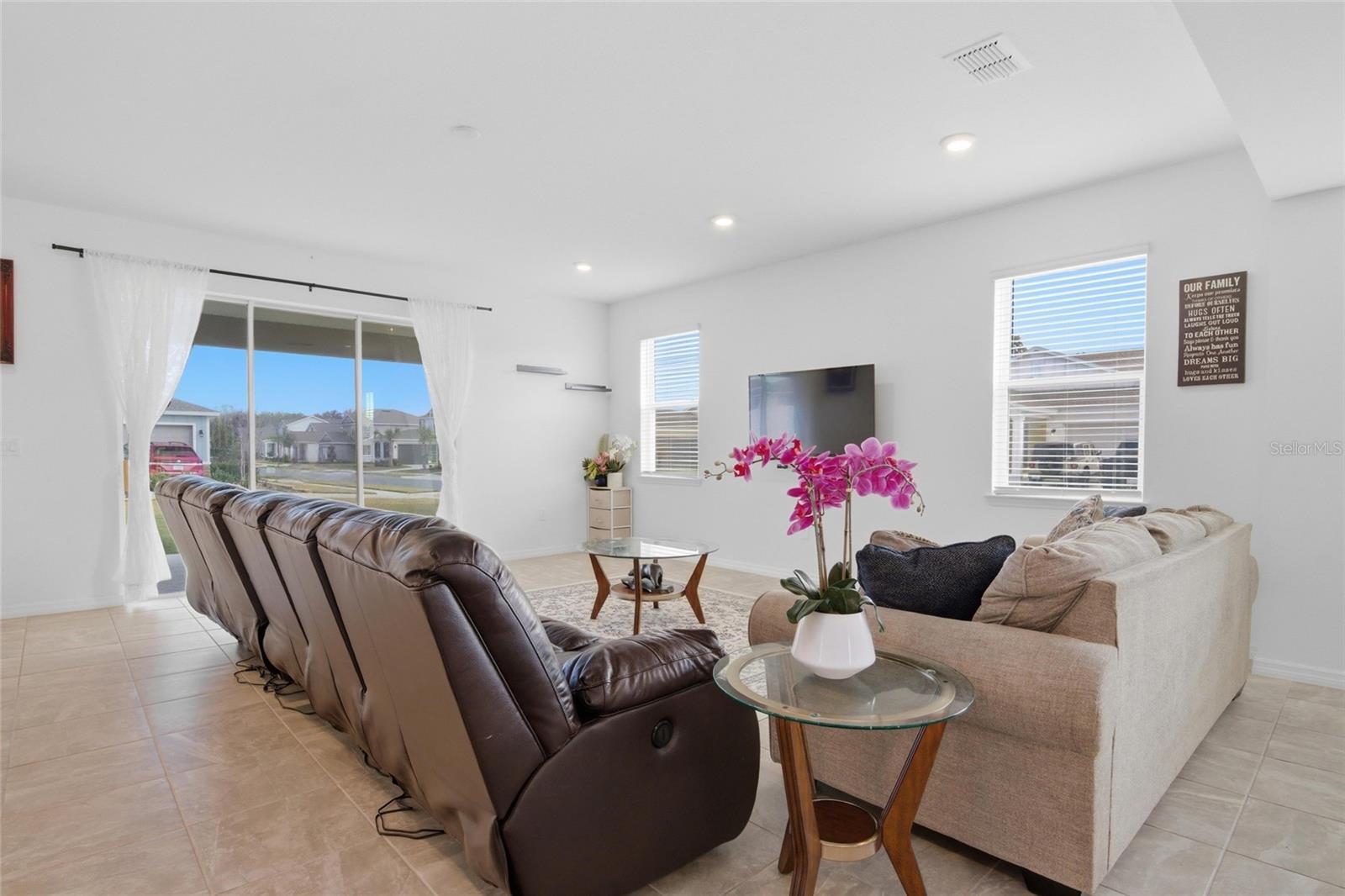 Image 8 of 81 For 7045 65th Street