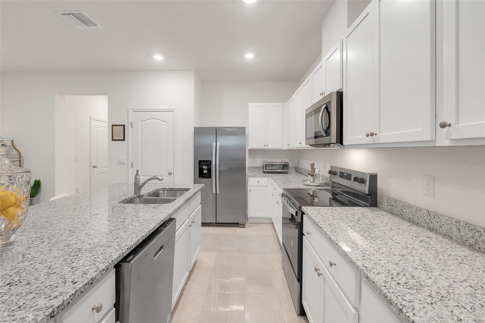 Image 12 of 34 For 1041 Lido Drive