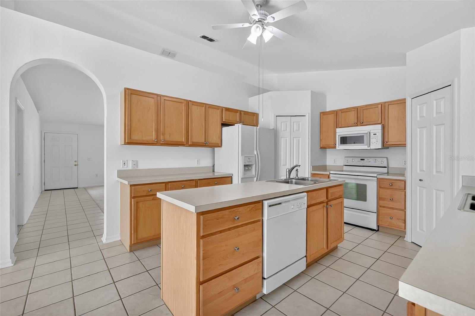 Image 14 of 33 For 615 Briarcliff Road