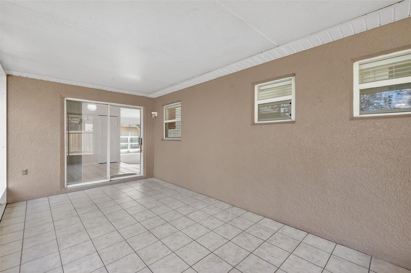 Image 29 of 33 For 615 Briarcliff Road