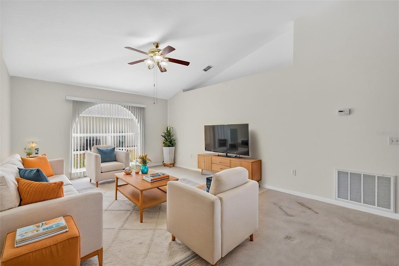 Image 9 of 33 For 615 Briarcliff Road