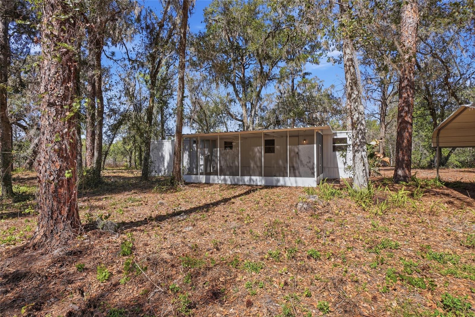 Image 21 of 46 For 13401 Palm Drive