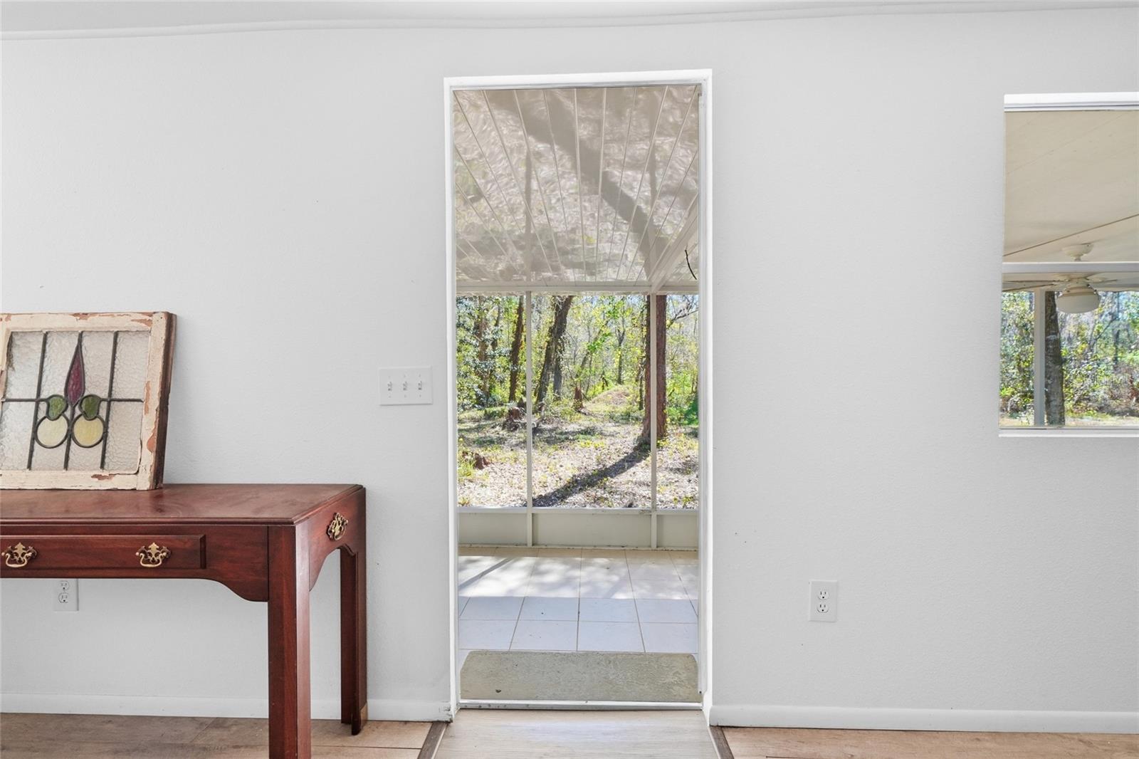 Image 22 of 46 For 13401 Palm Drive