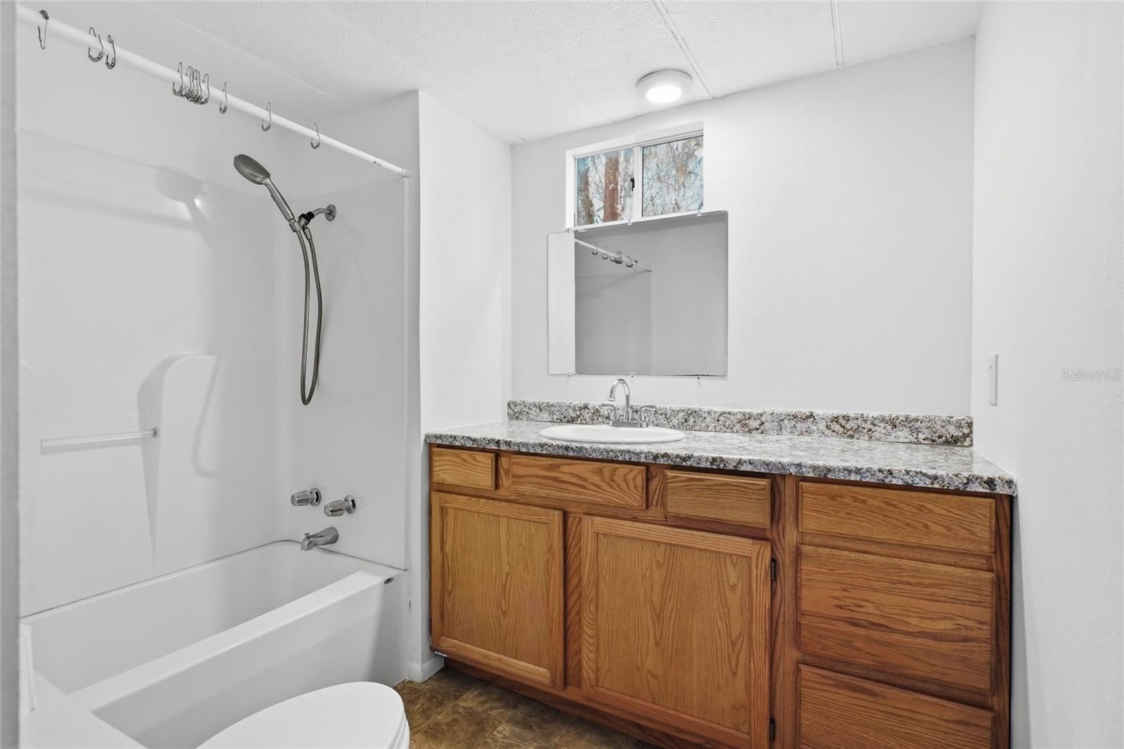 Image 25 of 46 For 13401 Palm Drive