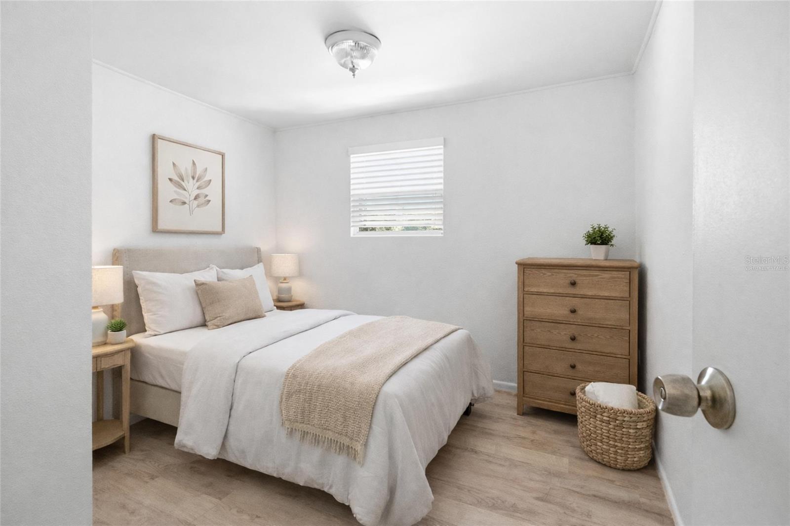 Image 27 of 46 For 13401 Palm Drive