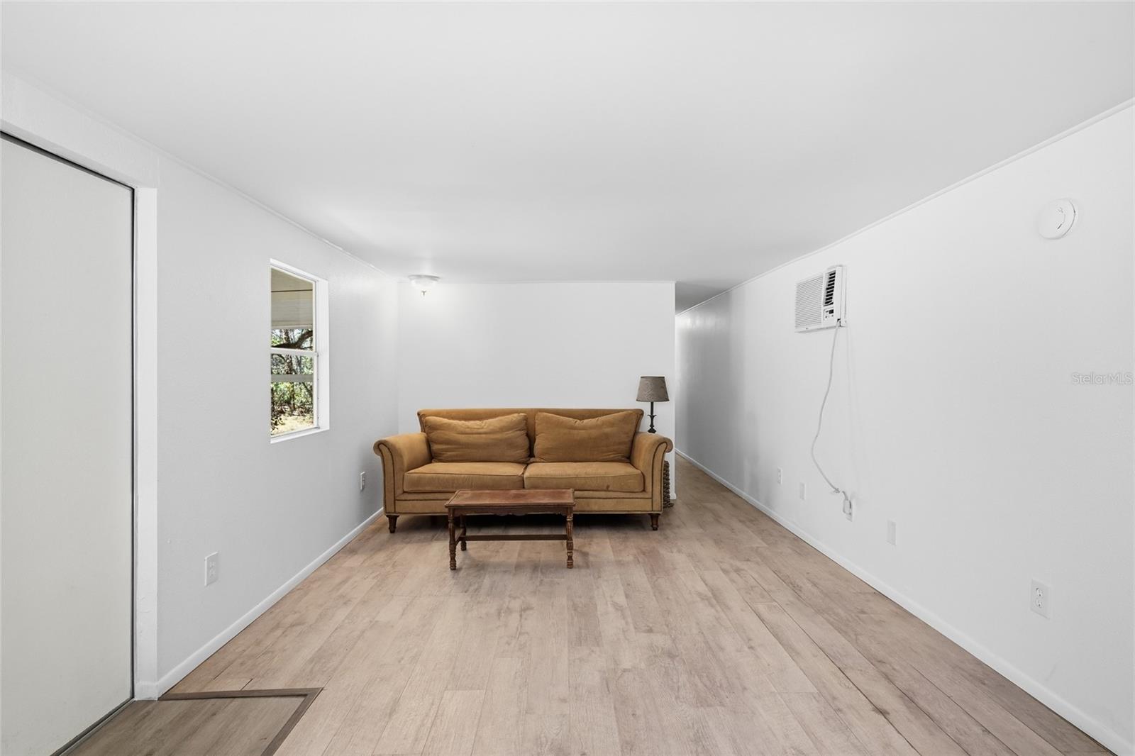 Image 30 of 46 For 13401 Palm Drive