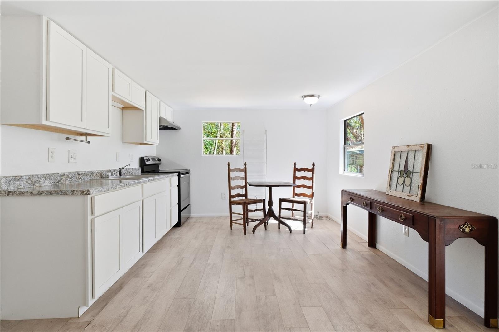 Image 34 of 46 For 13401 Palm Drive