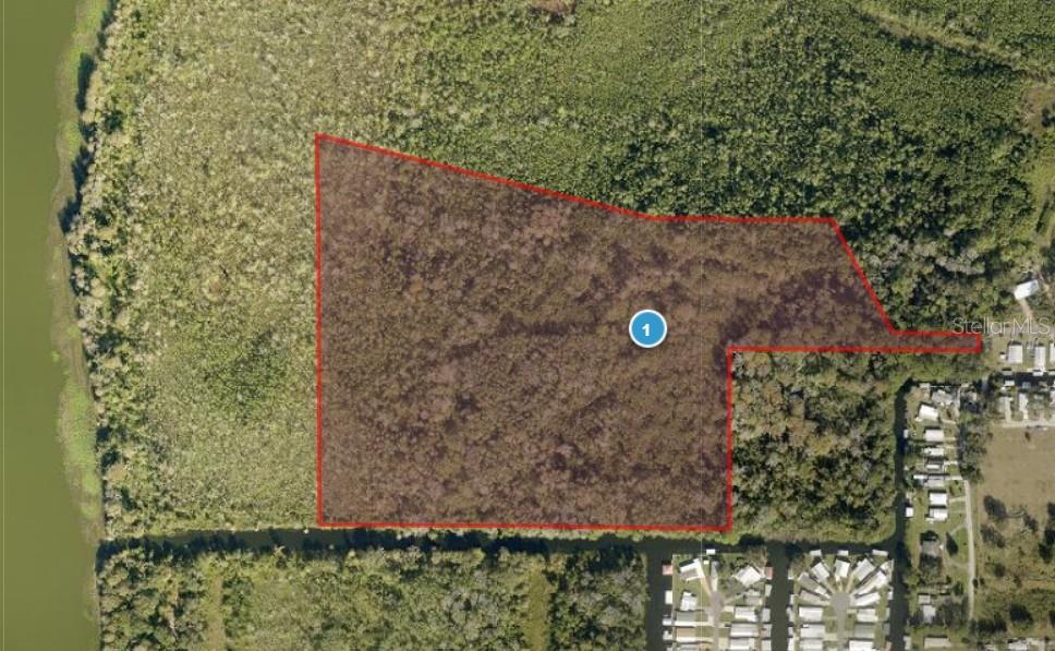 Image 4 of 46 For 13401 Palm Drive